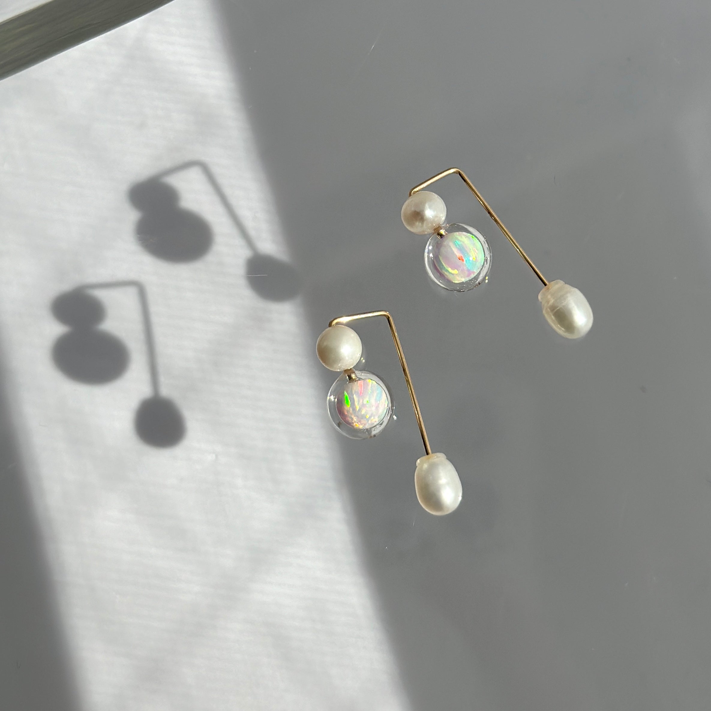 BVLGARI オパール 三角形 ピアス BVLGARI 三角形スタッドピアス - メルカリ